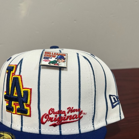 New Era x Big League Chew, 59Fifty Fitted Hat, Los Angeles Dodgers - Picture 2 of 12